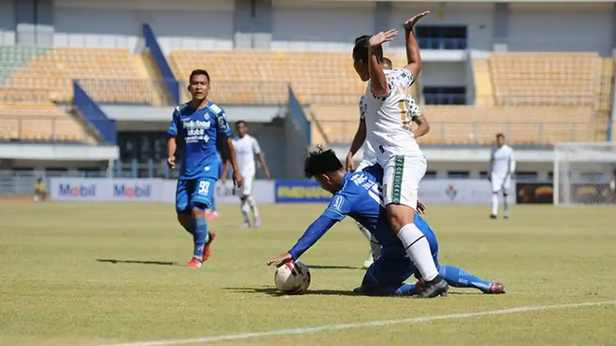 Persib Bandung Tak Merasa Diuntungkan dengan Format Kompetisi yang Tak Berubah