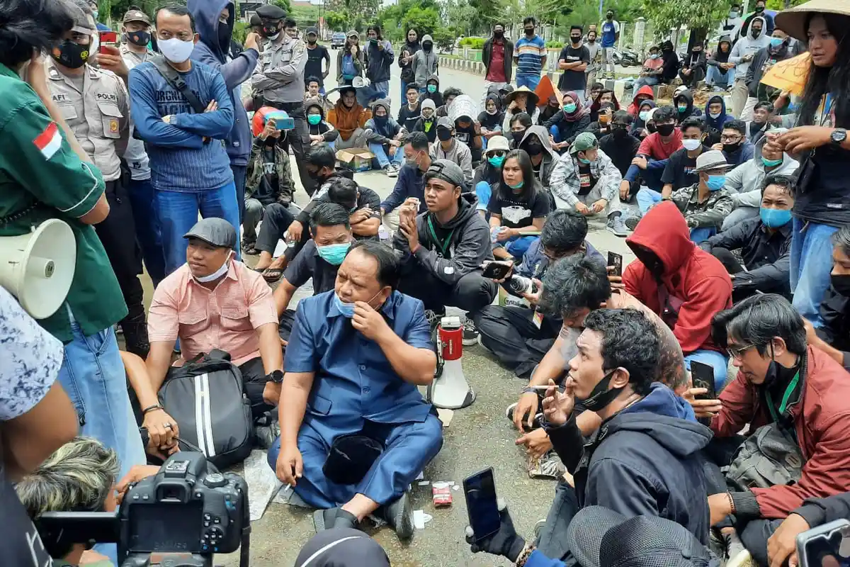 Demo Mahasiswa Tolak Omnibus Law di Berau, Tuntut DPRD Bersurat ke Pusat Agar Cabut UU Cipta Kerja