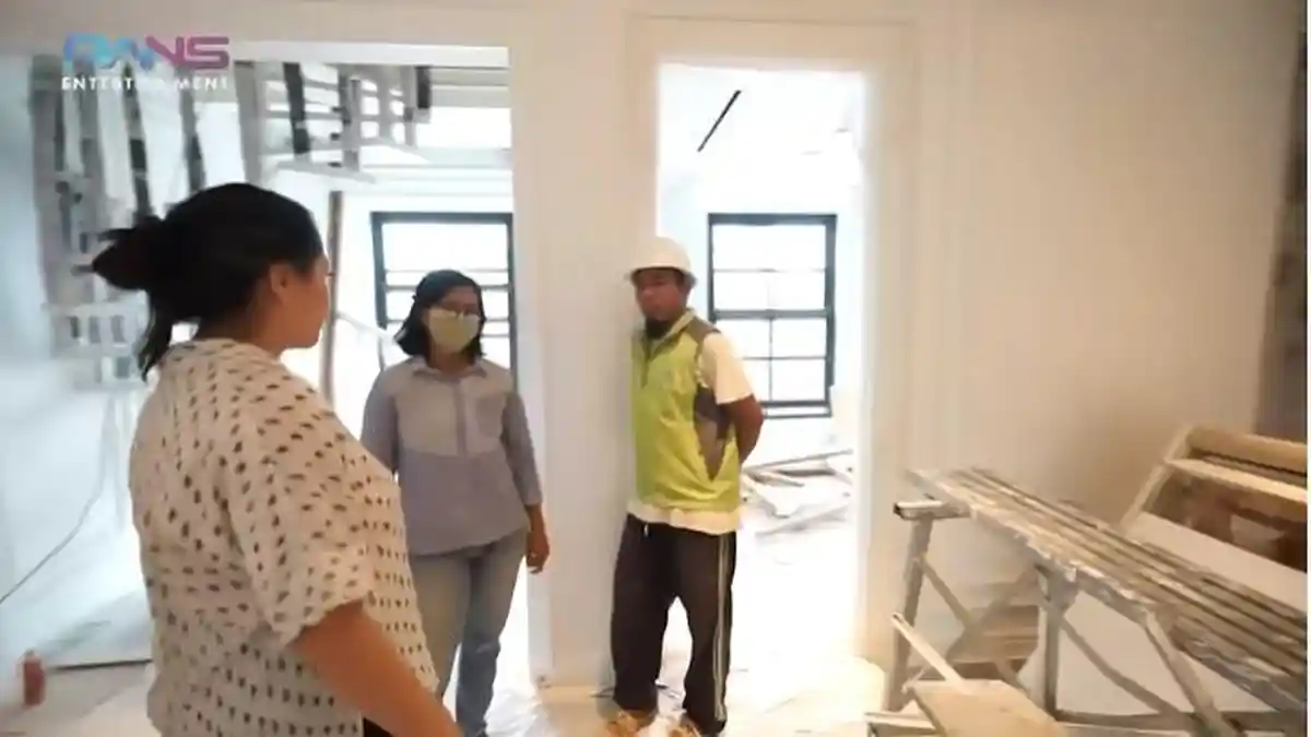 Kuli Bangunan Raffi Ahmad Diganggu Sosok Anak Kecil yang Sering Tertawa di Malam Hari