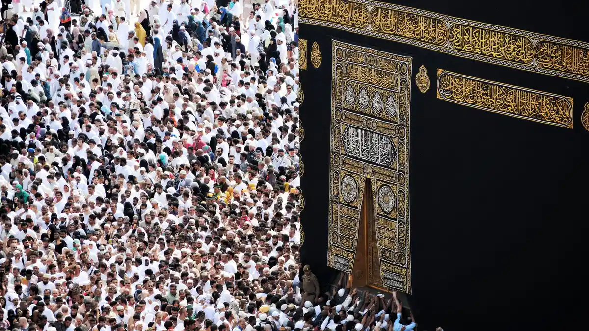 UPDATE Kondisi Jemaah Umrah Indonesia: Saudi Tutup Penerbangan