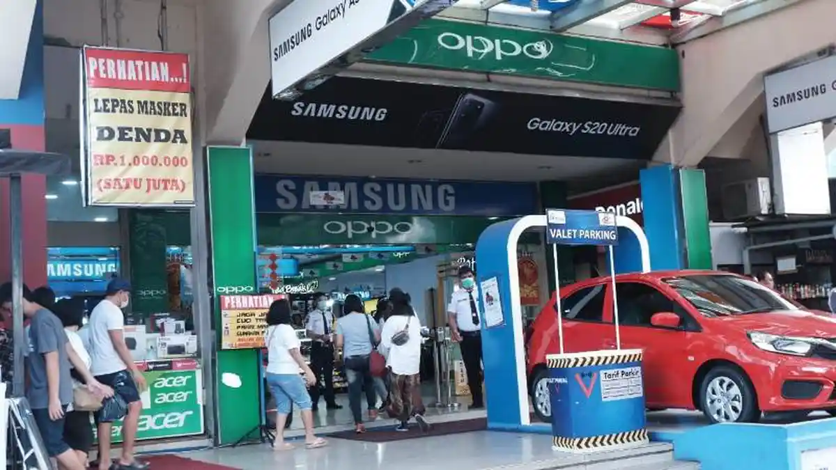 Lepas Masker di Mal ini Denda Rp 1 Juta, itCenter Manado Usung Belanja Sehat