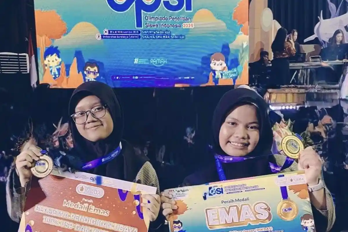 Aisyah dan Mutia, Siswi SMP Athirah Bone Juara 1 OPSI 2025