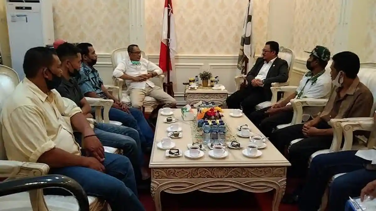 Bukti Dukung Pembangunan Tahura, Warga Sinjai Borong Temui Anggota DPRD Sulsel di Makassar