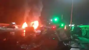 Kecelakaan-di-tol-ciawi-bogor-truk-tabrak-deretan-mobil.jpg