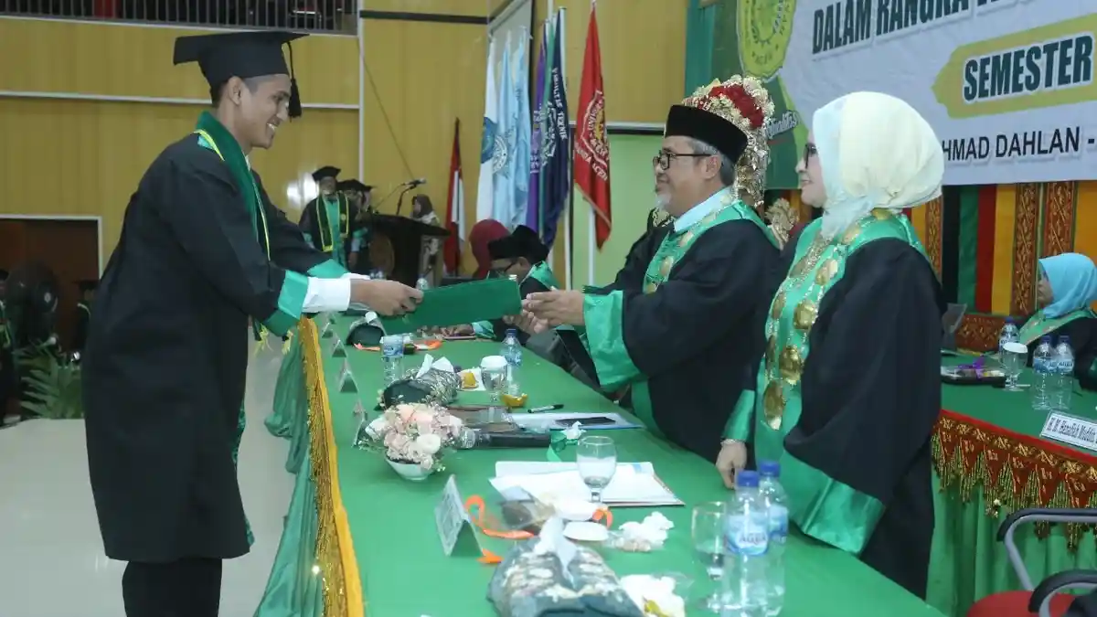 Saat Wisuda 125 Mahasiswa, Ini Kata Direktur Poltas