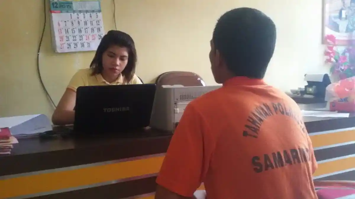 Tujuh Kali Setubuhi Pacar, Penjaga Toko Elektronik Ini Digiring ke Kantor Polisi