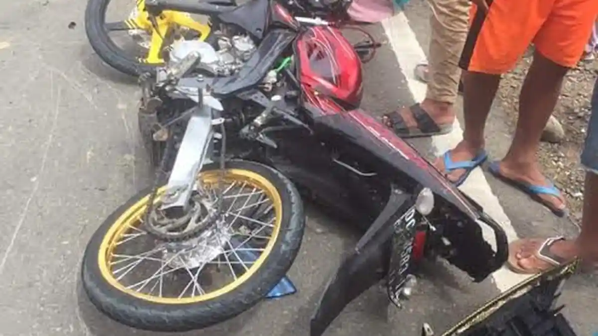 Tabrakan dengan Truk, Pelajar di Mamuju Tewas di Tempat
