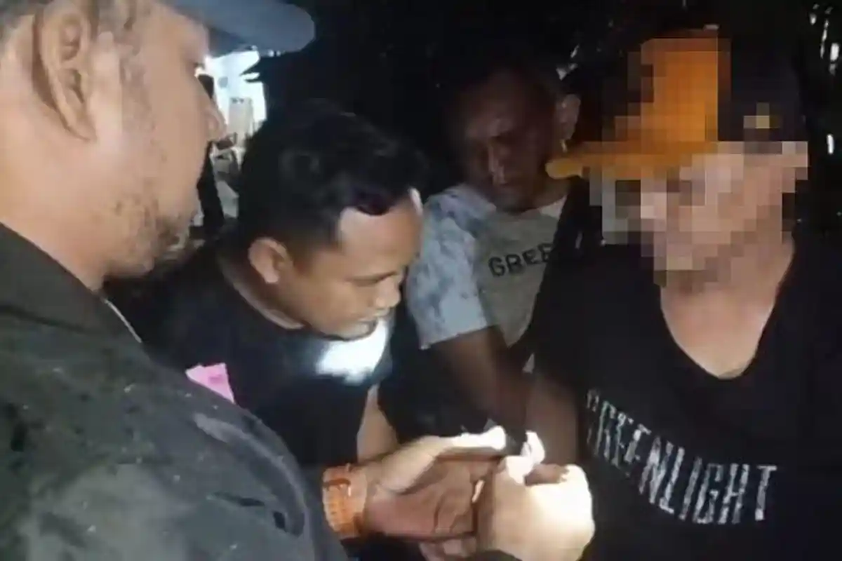 Baru Bebas Dari Penjara, Warga Surabaya Tepergok Bertransaksi 25 Gram Sabu di Jalanan Jember