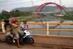 Pengoperasian Sementara Jembatan Kali Kuto Untuk Arus Mudik