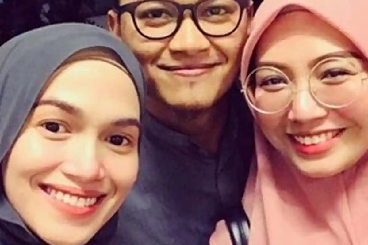 Atiqah Menawarkan Suaminya Poligami, Suami Tersenyum dan Mengiyakan, Dinikahkan dengan Janda Cantik