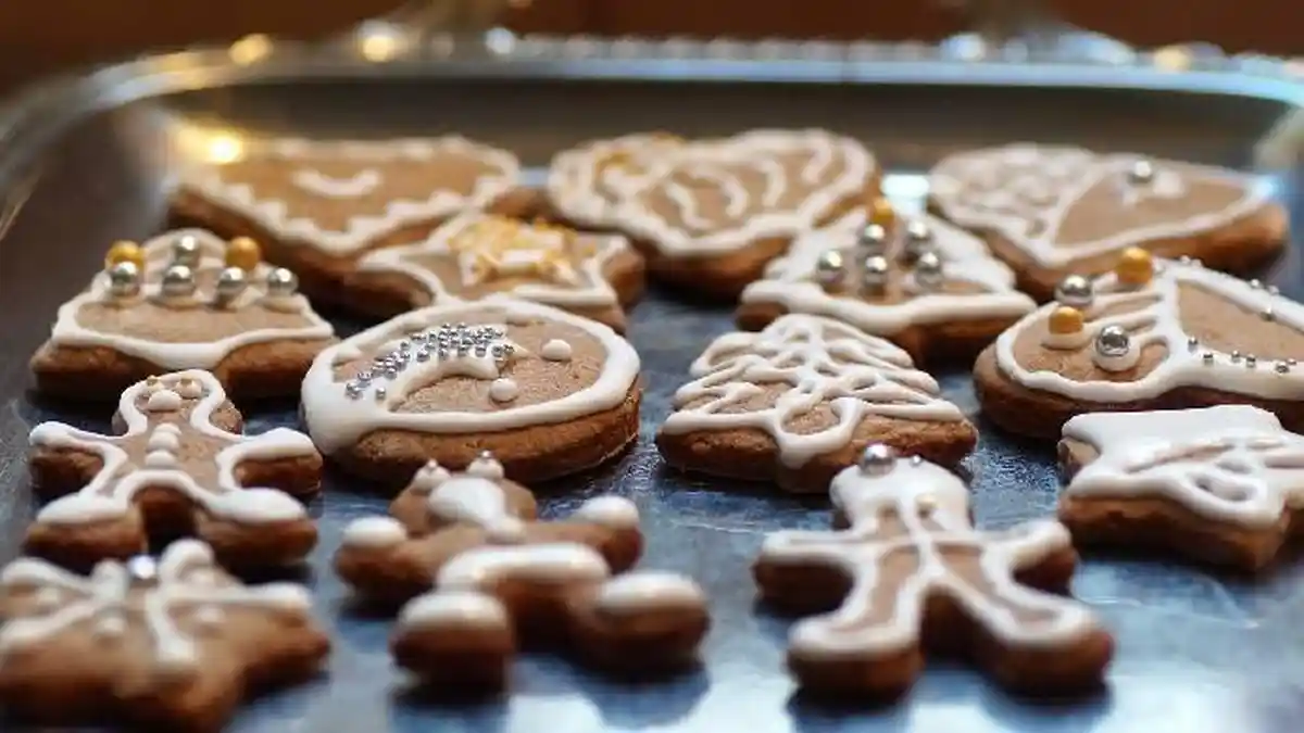 Cara Membuat Gingerbread Cookies, Kue  Natal yang Lezat dan Meriah