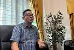 Sekretaris-DPRD-Riau-Renaldi.jpg
