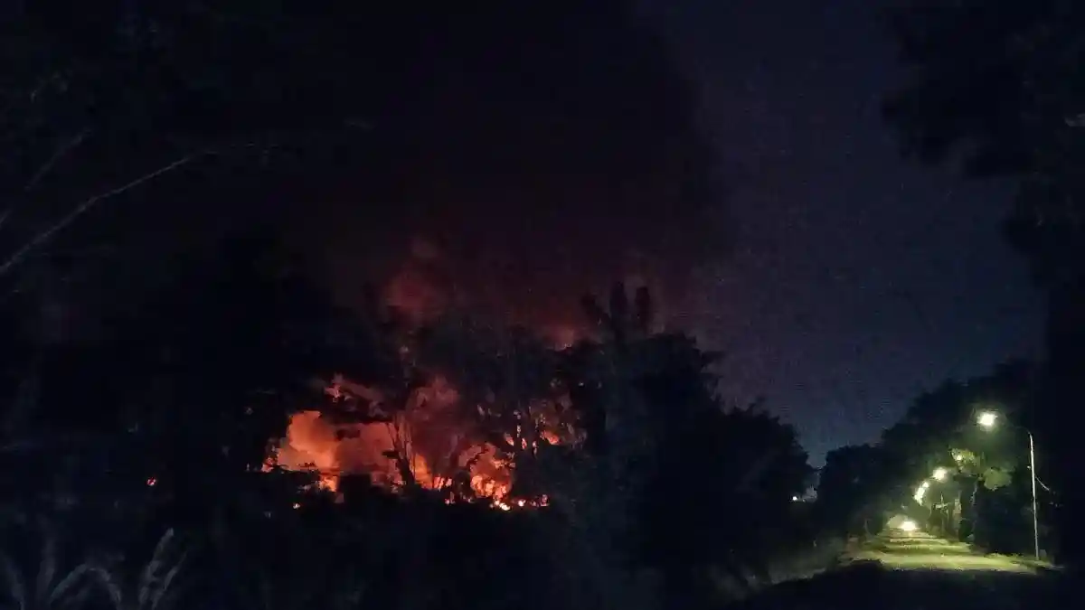 Kesaksian Warga Saat Kilang Balongan Meledak: Getarannya Kencang Sekali, Kaca Masjid Pecah