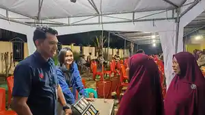 petugas-mengenai-produk-keuangan-syariah.jpg