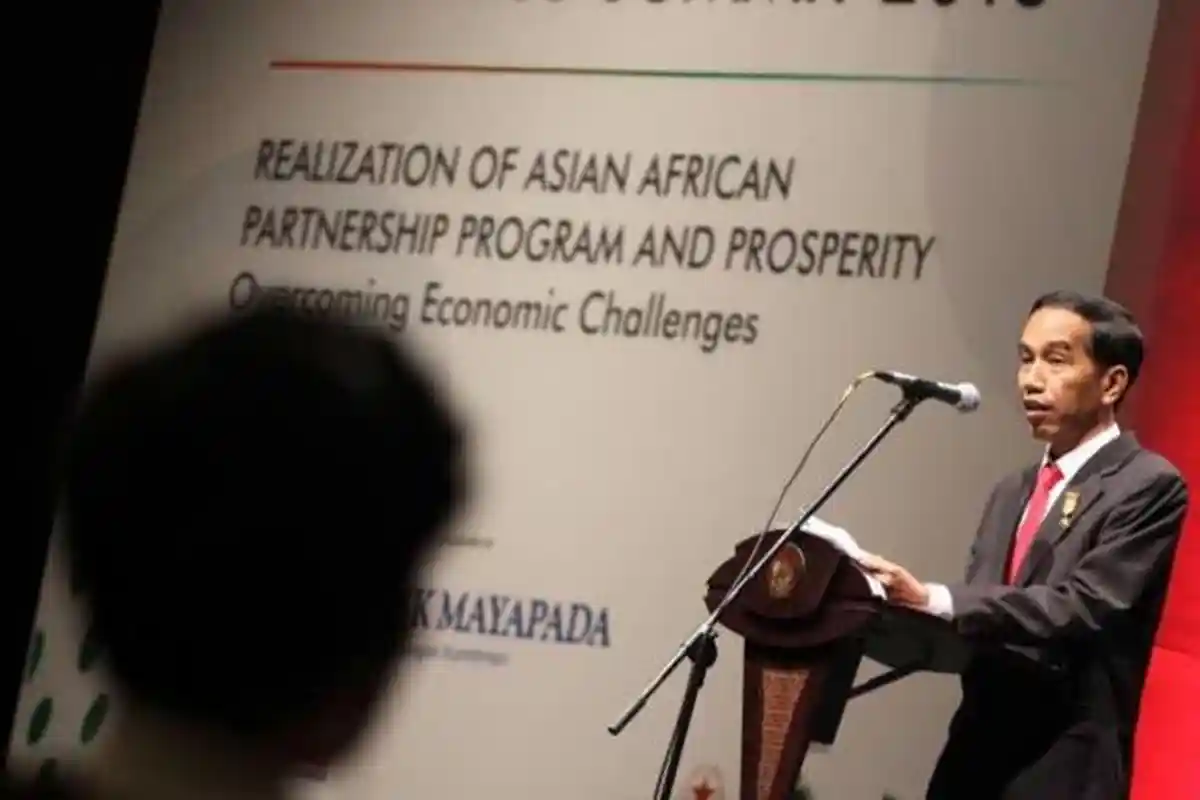 Lelah, Jokowi Tak Jadi Lewat Jalur Tol ke Bandung