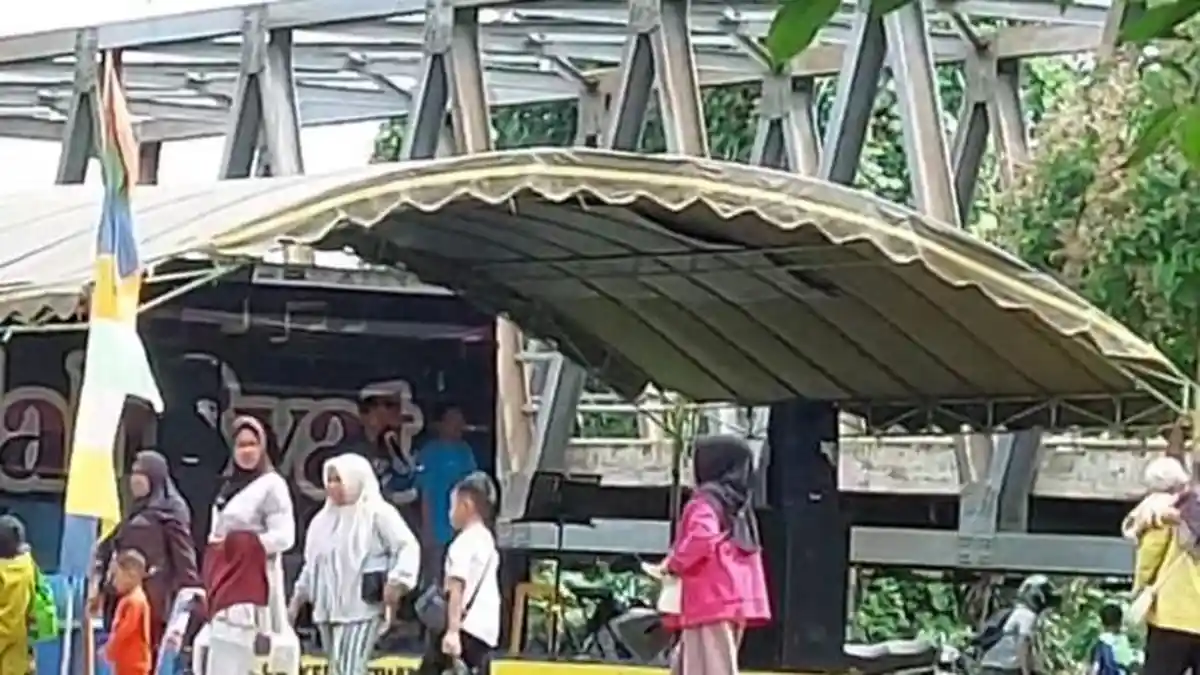 Wisata Kalsel:  Sungaibakar Tala  Dilengkapi Panggung Hiburan, Wisatawan Bisa Turut Berdendang