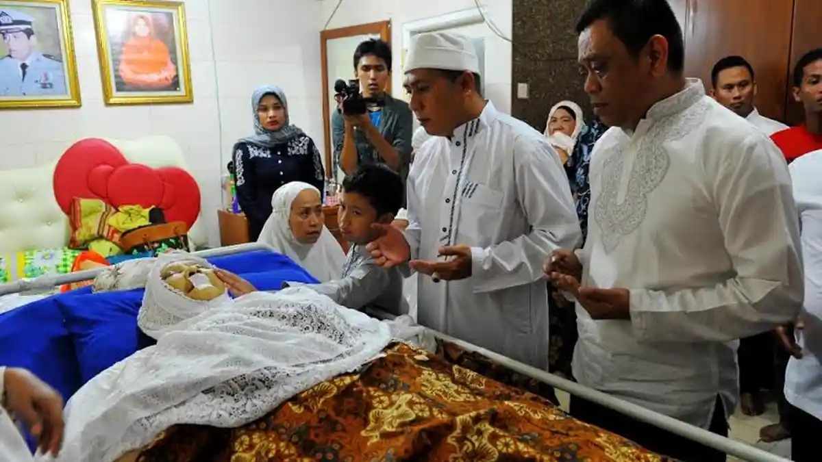 Deng Ical: Ibu Hj Johrah Sosok Panutan, Sederhana dan Taat Beribadah