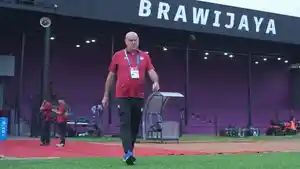 Bojan-Hodak-menilai-kepemimpinan-wasit-Muhammad-Tri-Santoso-sangat-buruk.jpg