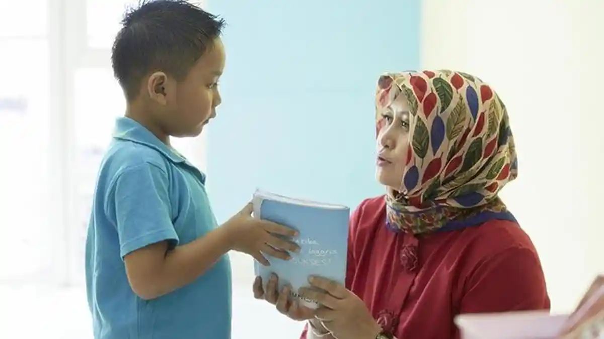 Belajar dengan Metode Kumon, Afifah Disiplin Belajar hingga Jadi Juara Olimpiade Matematika