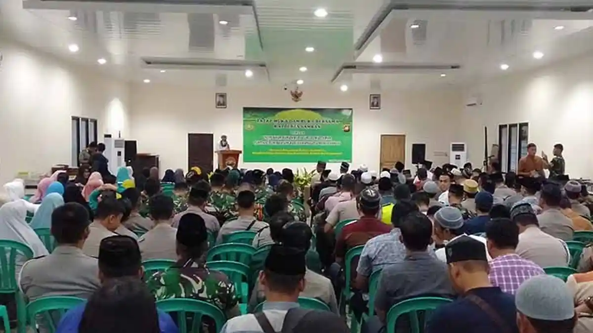 Polres Sambas dan Jajaran Gelar Buka Puasa Bersama