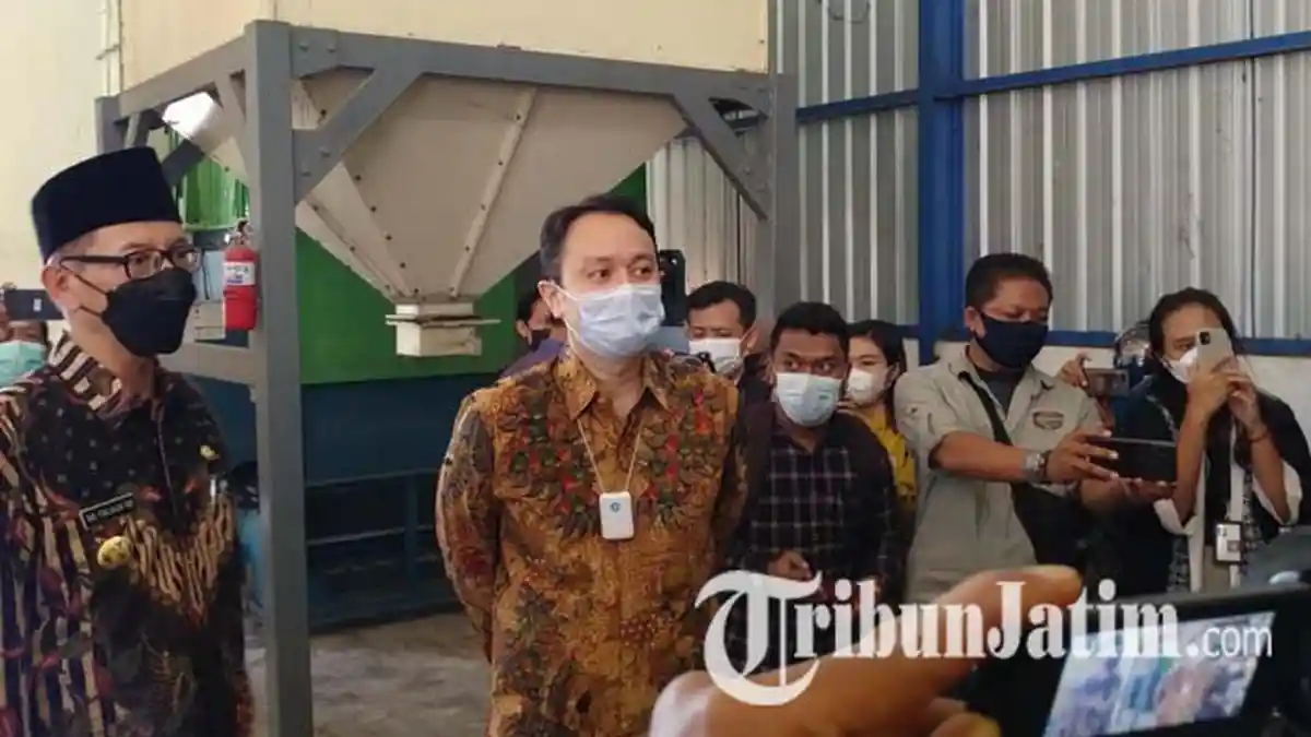 Wamendag RI Jerry Sambuaga Kunjungi Gudang SRG Jember yang Mangkrak Bertahun-tahun