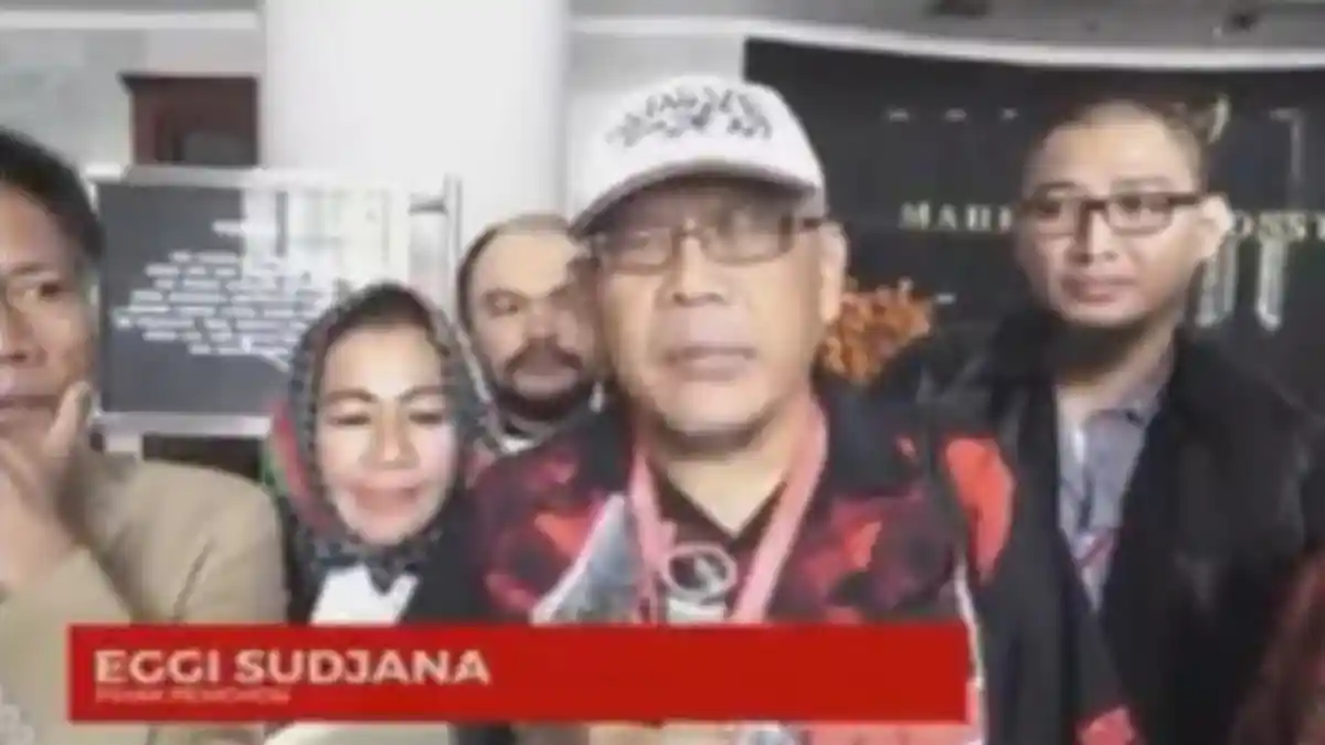 Eggi Sudjana Dilarikan ke Rumah Sakit