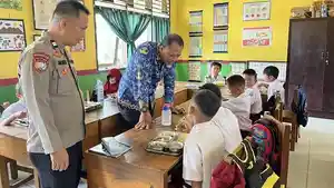 Pelajar-9-Sekolah-di-Konawe-Sulawesi-Tenggara-Nikmati-Makan-Bergizi-Gratis-Perdana-Ini-Menunya.jpg