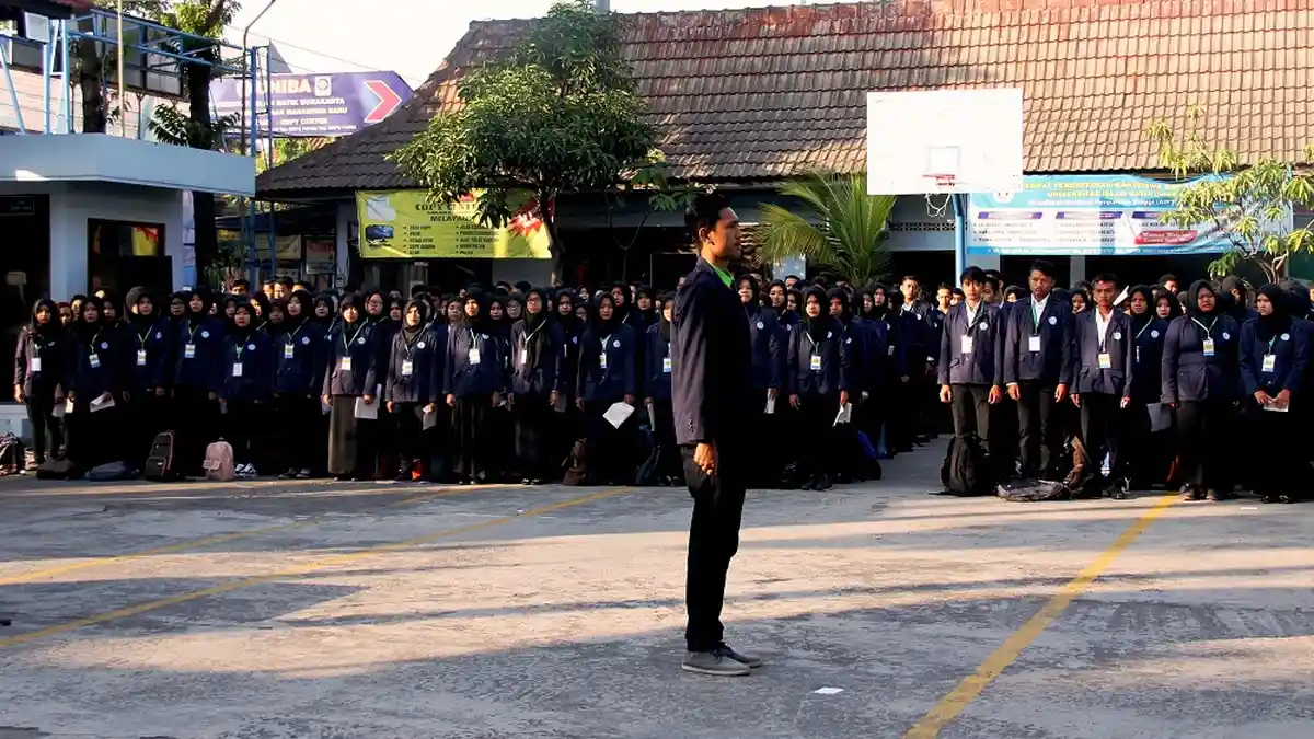 Mahasiswa Baru UNIBA Surakarta Ikuti Program Pengenalan Akademik