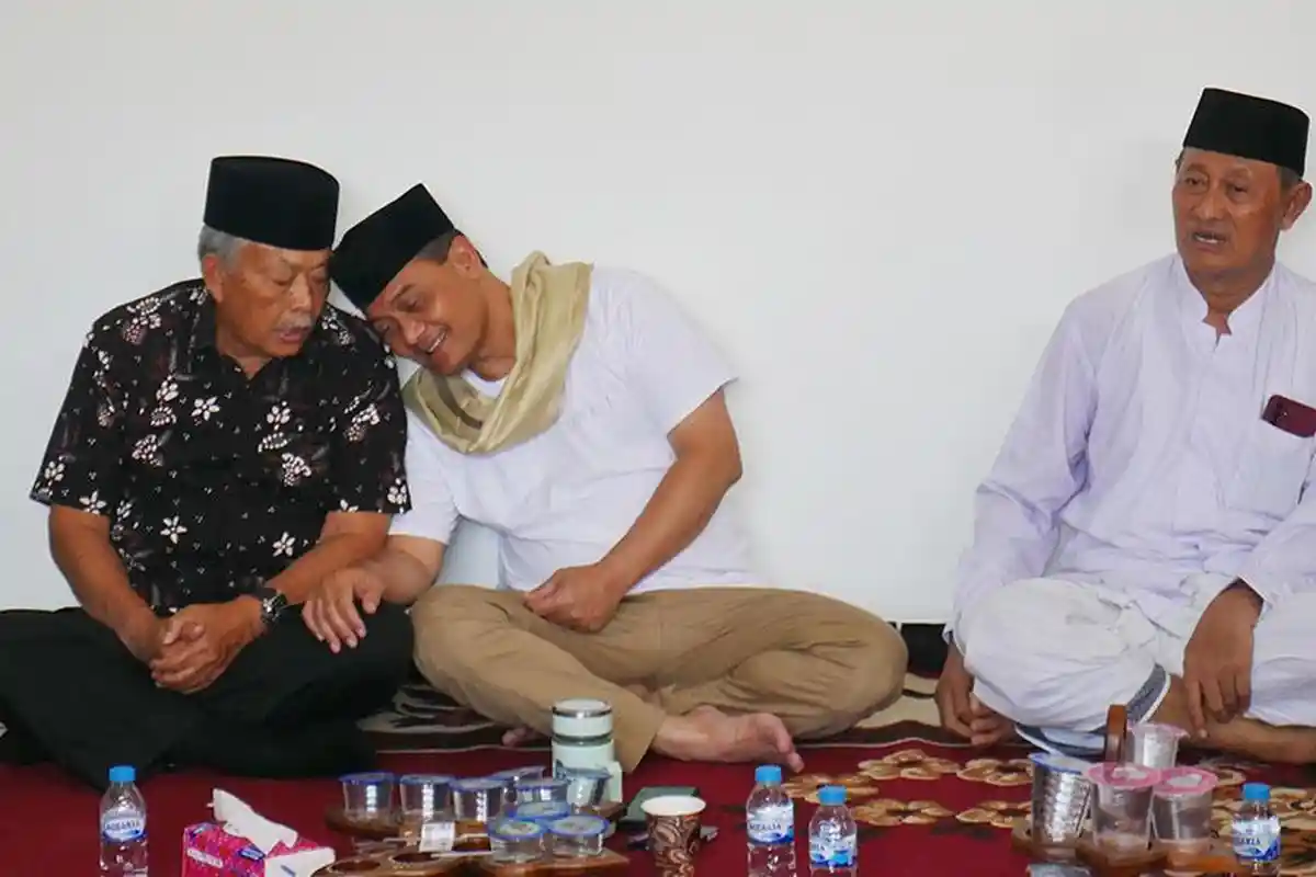 Ahmad Luthfi Rembug Kemajuan Jateng di Ponpes, Ini Masukan Rektor Undip dan KH Shodiq