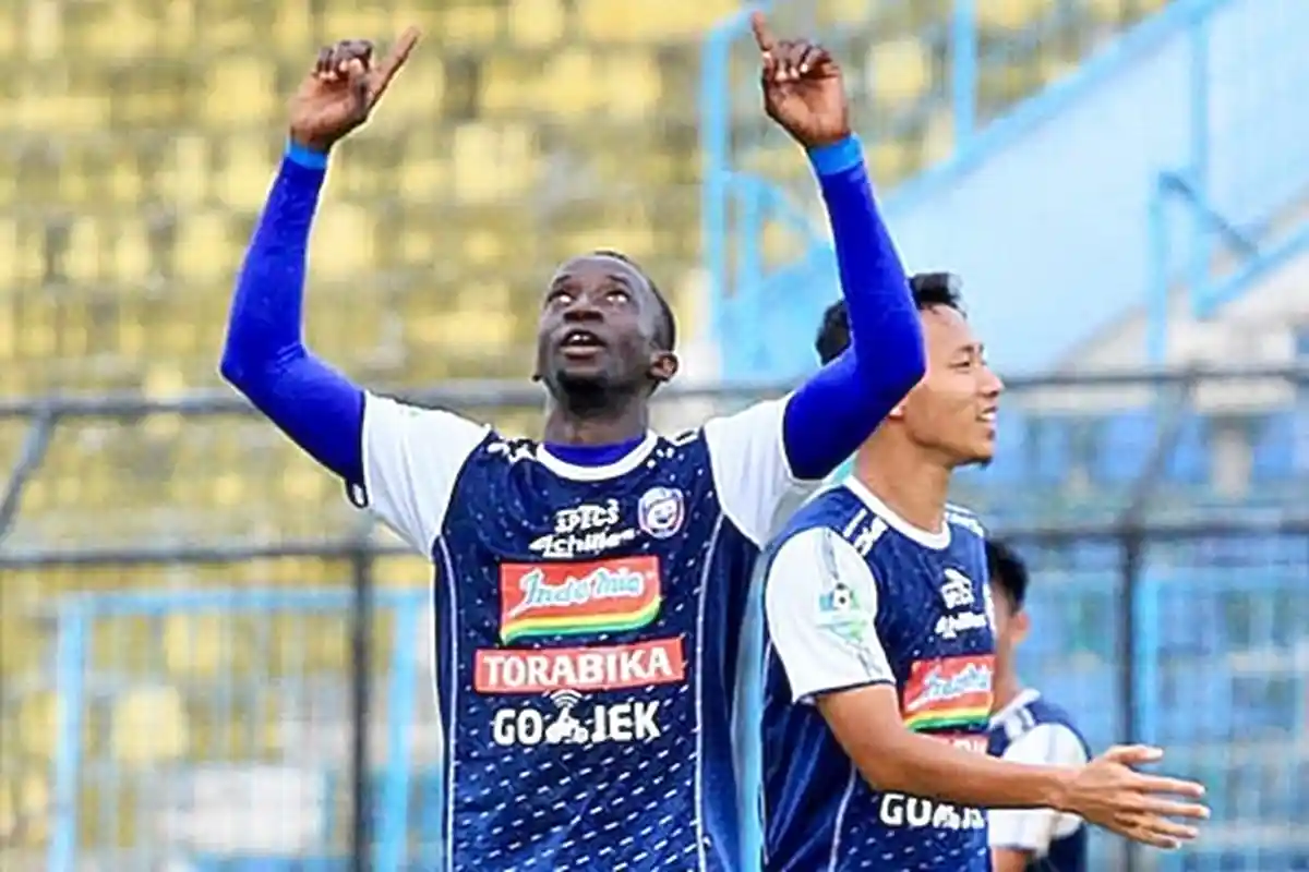 Persib Bandung Terdepak di Perburuan Top Skor Arema FC, Persebaya dan Persija Rebutan Makan Konate