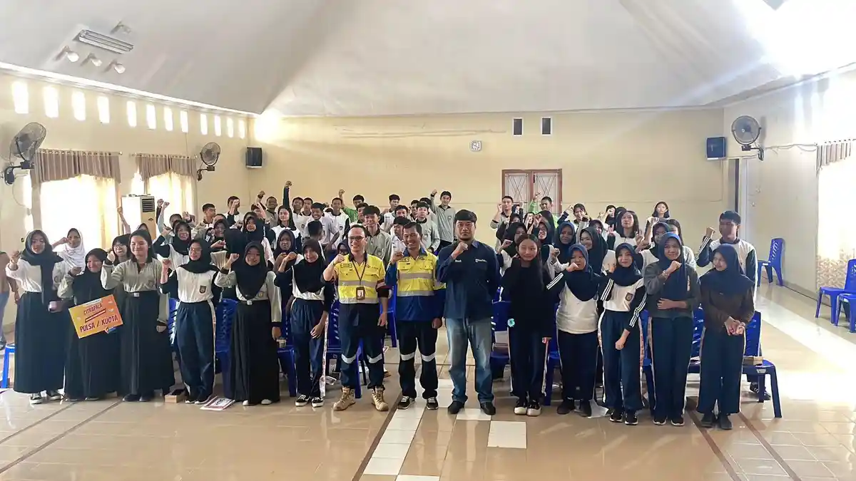 Citrapala CPM Sambangi SMAN Model Terpadu Madani Palu, Edukasi Lingkungan dan Cyber Bullying