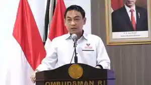 anggota-ombudsman-ri-hery-susanto-saat-konferensi-pers4-senin-2752024.jpg