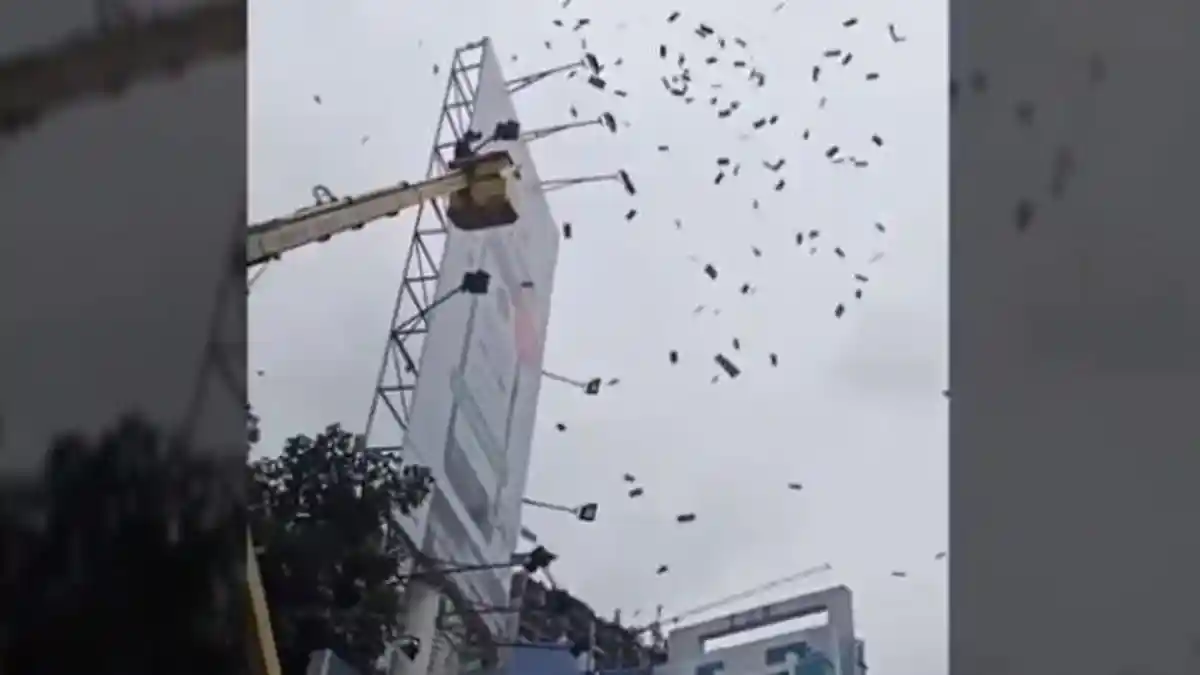 Dianggap Mengganggu Ketertiban, Hujan Duit di Kuningan Batal