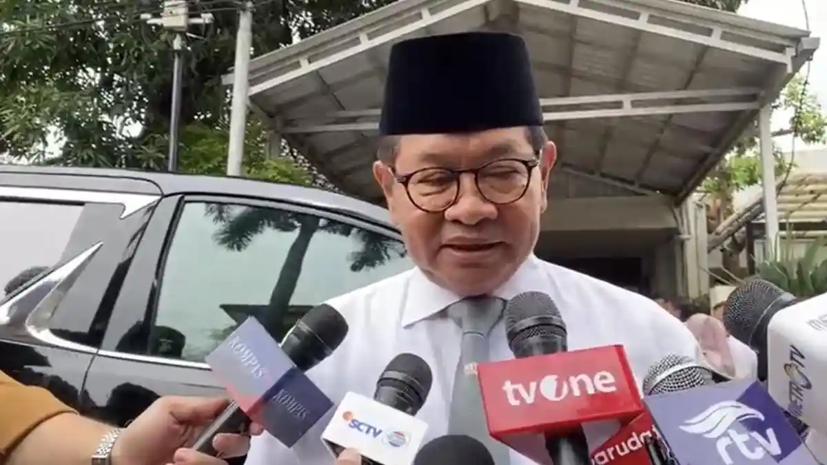 Pramono Anung Kenang Diskusi Bertiga Bareng Megawati dan Try Sutrisno: Beliau Sosok Bapak Bangsa 