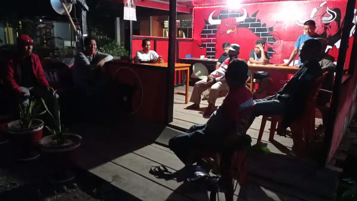 Kunjungi Posko Gempitda, Iskandar Kamaru Ajak Simpatisan Santun dalam Berpolitik