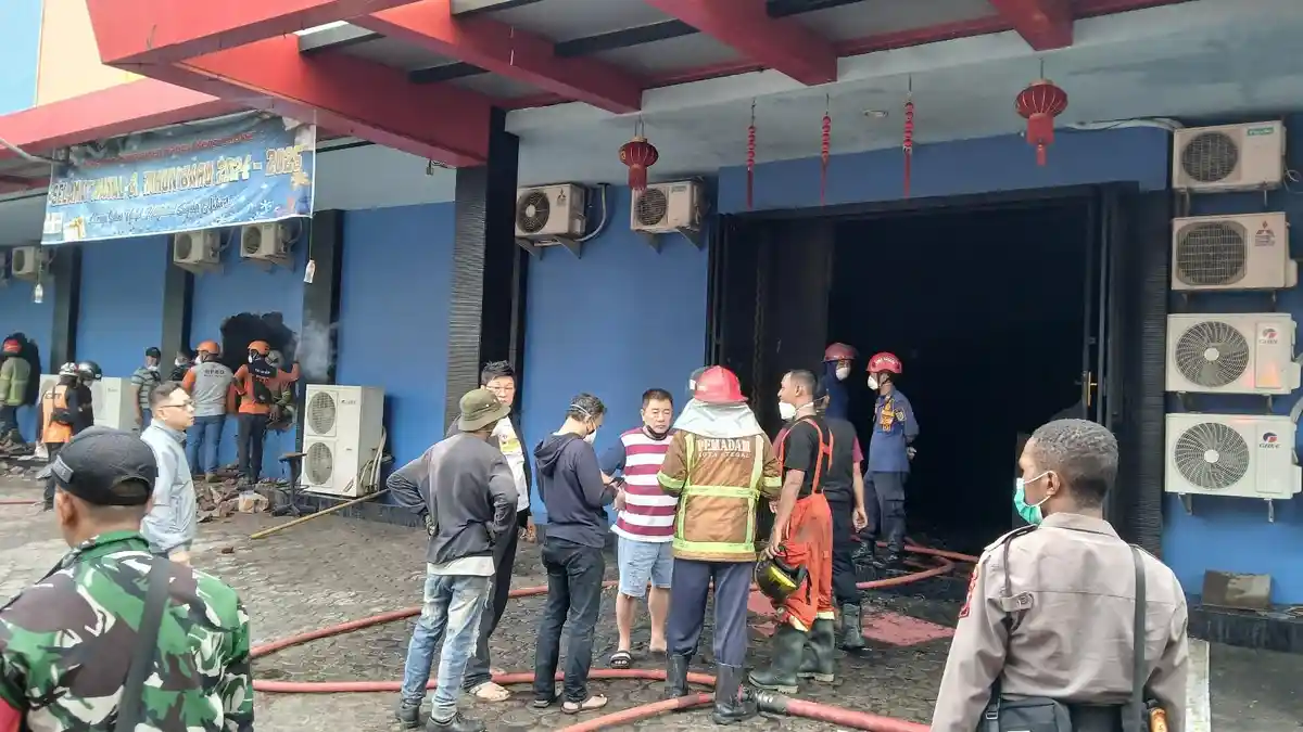Kebakaran Karaoke Happy Kota Tegal, Gedung Kosong Karena Libur