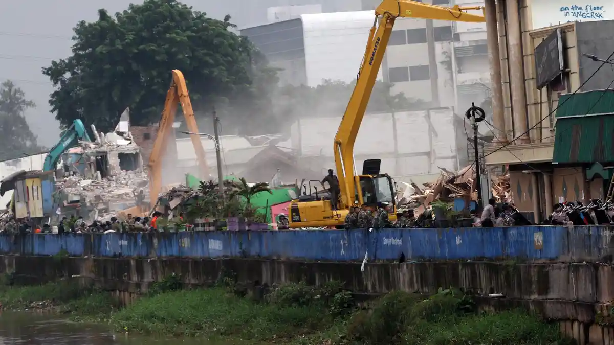 Menteri Ferry: Wilayah Dekat Sungai Harus Jadi Ruang Terbuka Hijau