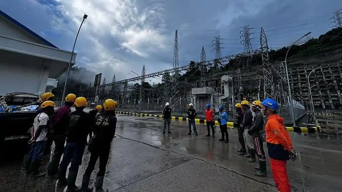 PLN Terjunkan Ratusan Personel ke Lapangan, Pemulihan Listrik Aceh Dikebut