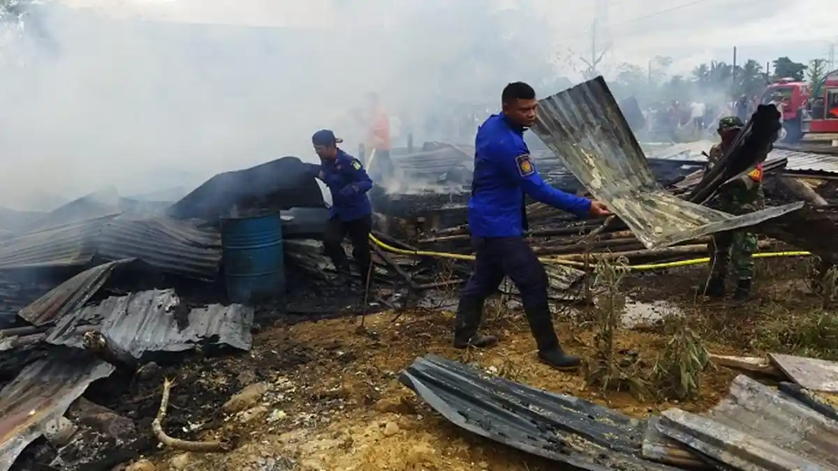Pekerja Jalan Tol Sibanceh Mudik, Rumah Kos Mereka di Lamtamot Aceh Besar & 2 Sepeda Motor Terbakar