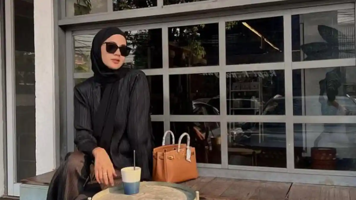 Kemarin Inisial DS, Paula Verhoeven Kini Diduga Berselingkuh dengan Inisial N