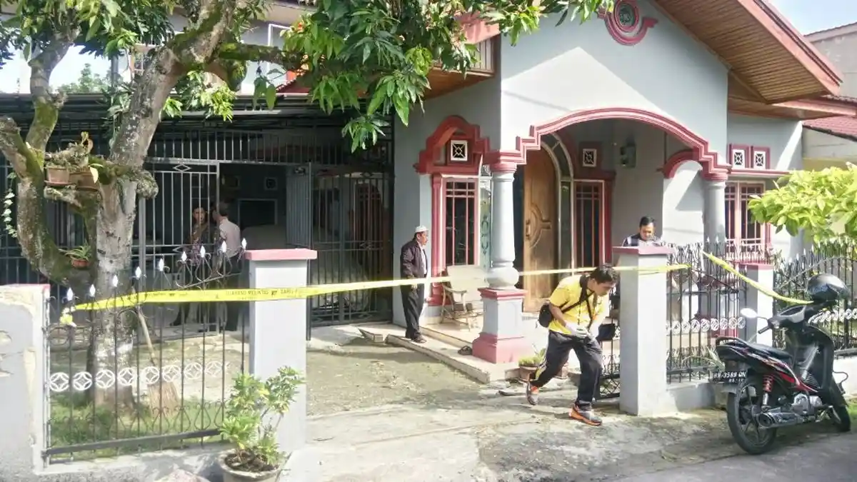 Kapolresta Pekanbaru: Itu Molotov Bukan Bom, Jadi Warga Jangan Panik