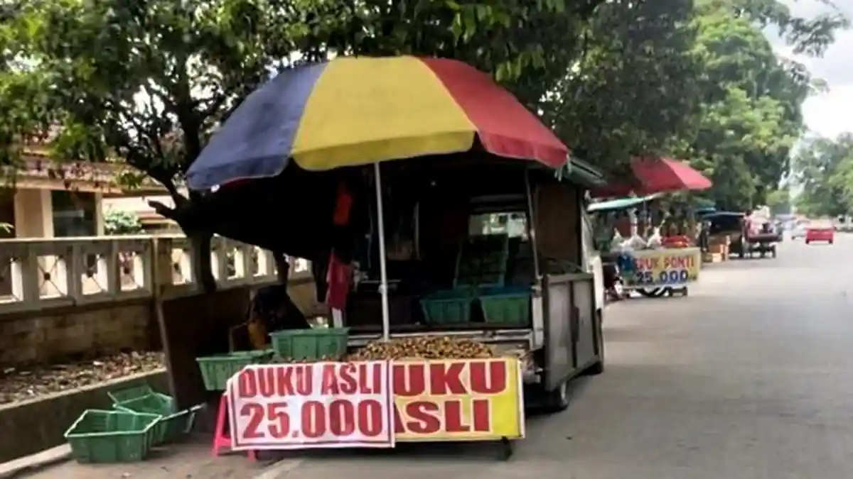Lagi, Dishub Samarinda Tertibkan Roda Empat yang Parkir di Bahu Jalan Kemakmuran