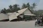Atap Rumah Roboh