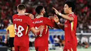 Selebrasi-pemain-Liverpool-saat-pertandingan-uji-coba-melawan-Yokohama-F-Marinos.jpg
