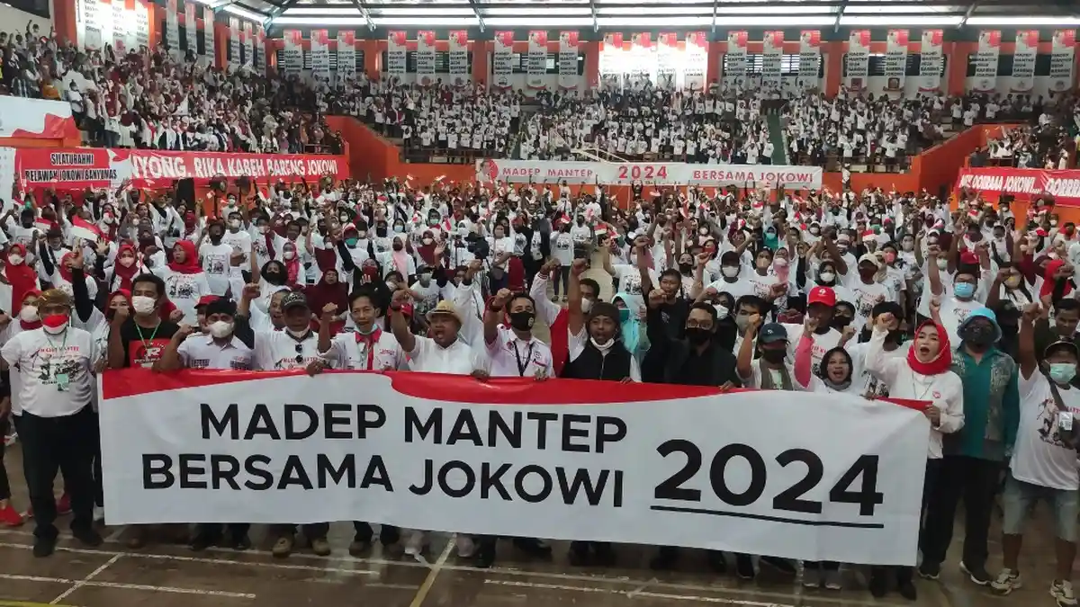 Dianggap Bahaya, PKS Desak Jokowi Tinggalkan Relawan