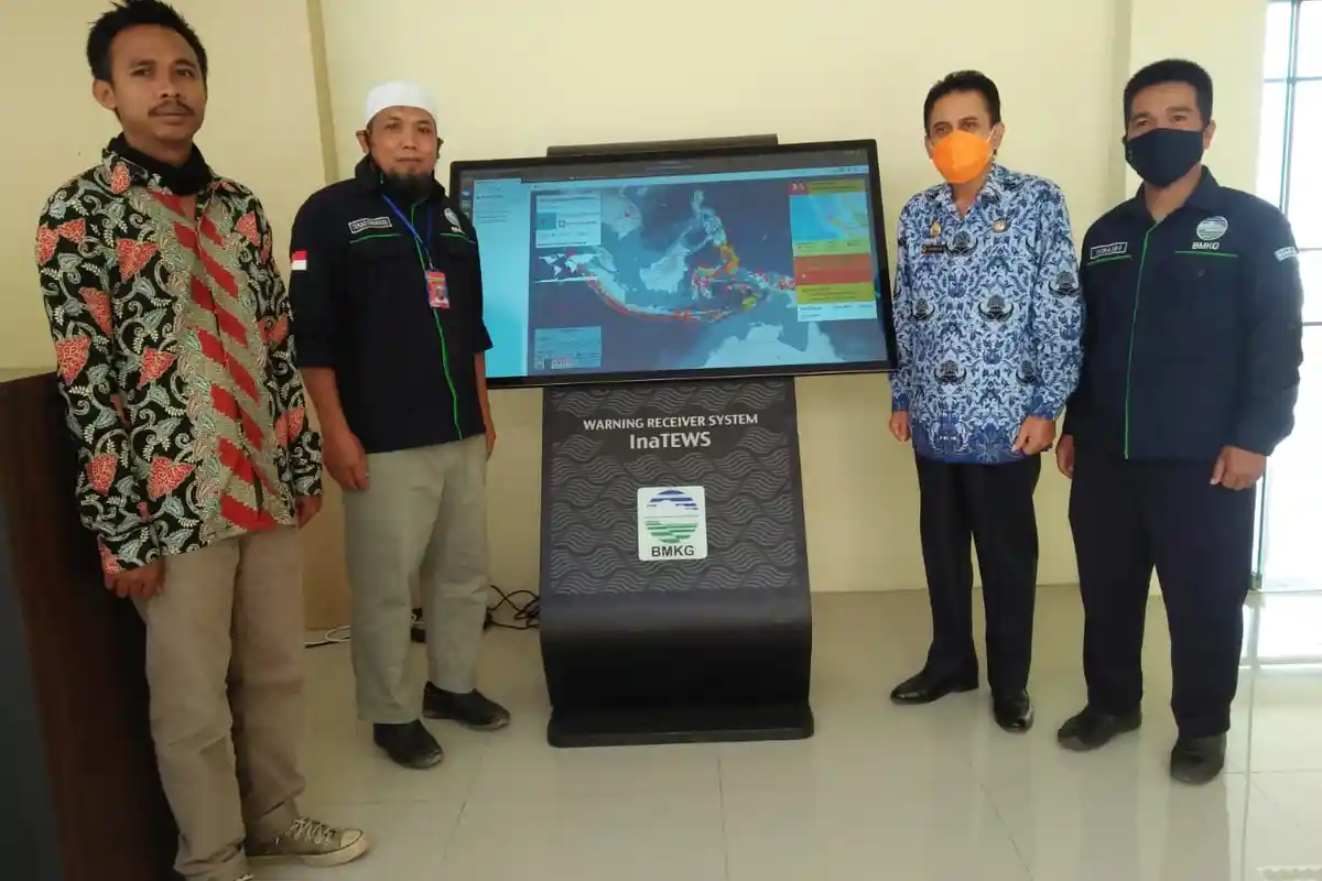 Kabupaten Berau Kini Punya Alat Pendeteksi Gempa Bumi dan Tsunami