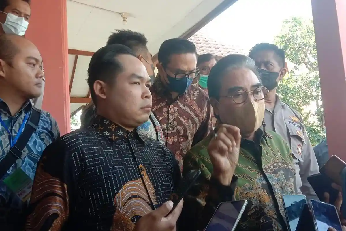 Julianto Eka Dituntut Hukuman Pidana Penjara Maksimal, Hotma Sitompul Enggan Berkomentar