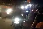 kecelakaan-maut-tadi-malampemotor-tewas-diduga-ditabrak-kendaraan-lain-dari-belakang.jpg