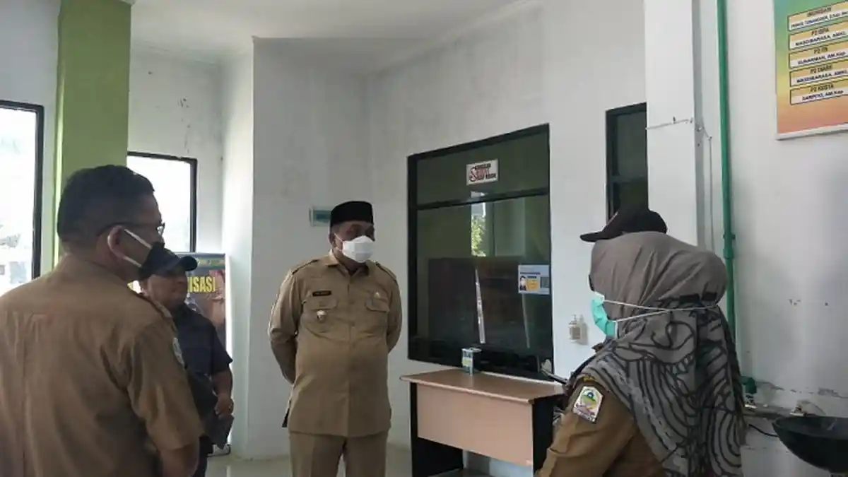 Cek Protokol Kesehatan di Puskesmas Danau Paris, Bupati Aceh Singkil Ingatkan Petugas Medis