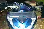 MOTOR-DIAMANKAN-Satu-unit-motor-matic-Honda-Beat-warna-silver.jpg